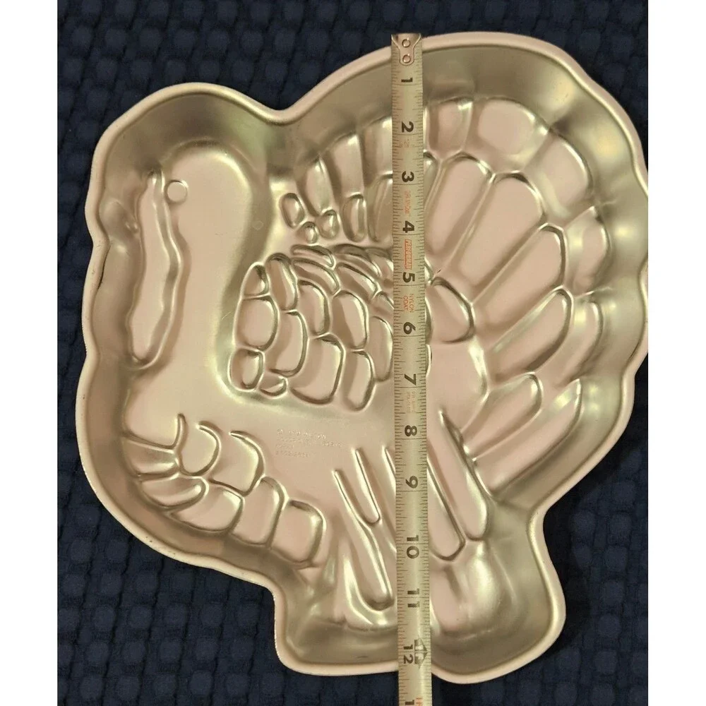 Wilton Turkey Cake Pan 2-Layer Cake Mix Vintage 1979